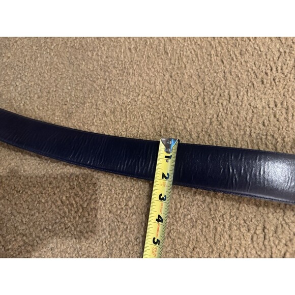 Accessory Lady Navy Blue Leather Belt Size M with Gold Tone Accent Buckle - Picture 14 of 16